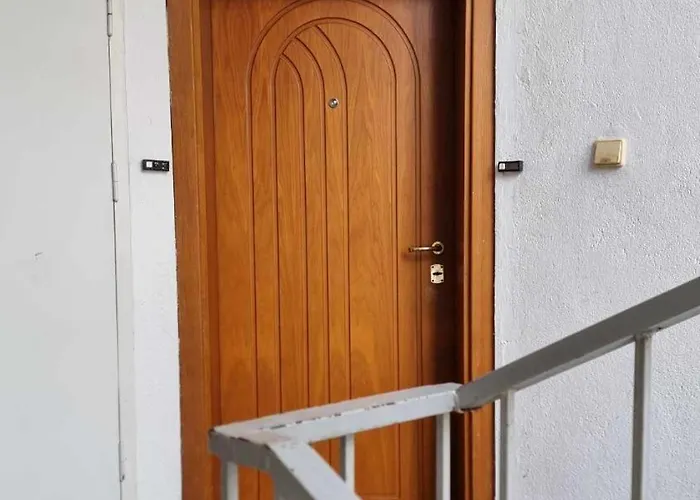 Apartment Two Close To Center,